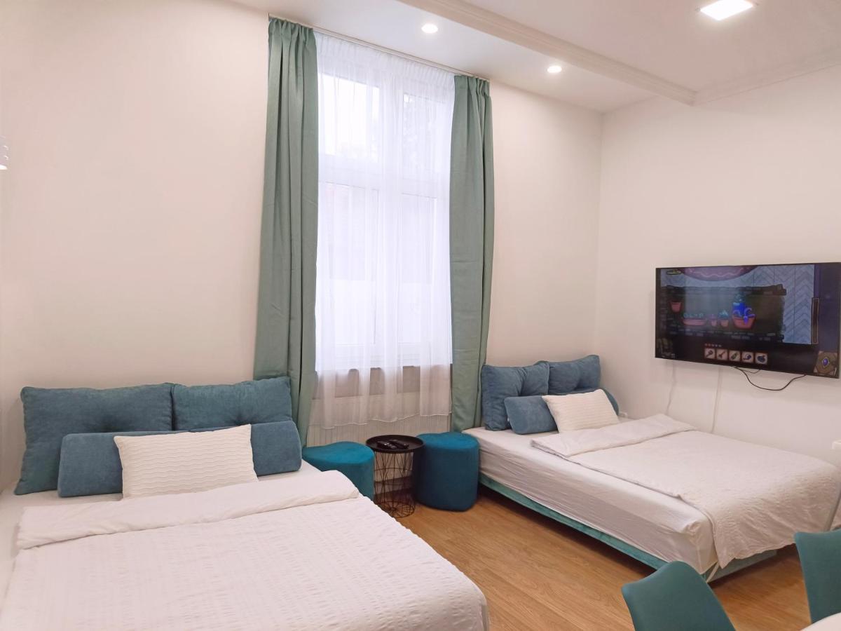 Ruyi Holiday Шопрон Екстер'єр фото